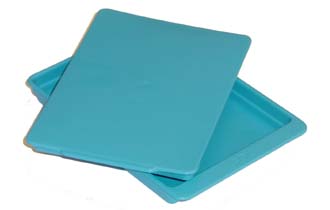 Autoclave plastic tray with lid